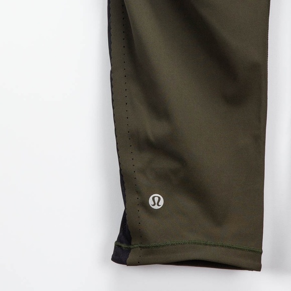 *SOLD*LULULEMON Olive & Black Cropped Leggings - Picture 4 of 4